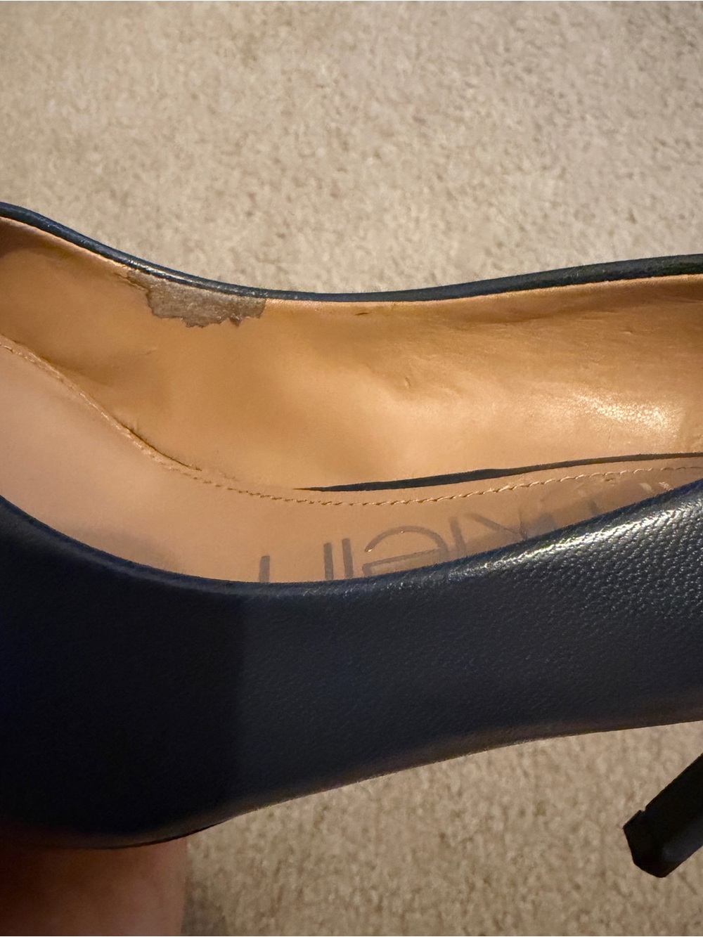 Calvin Klein Navy Blue Leather Pointed Toe Pumps Size 9.5 - Picture 8 of 8
